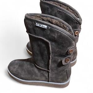 New in Box Aussie Merino Women’s Chocolate Phillips Boots Sz 6
